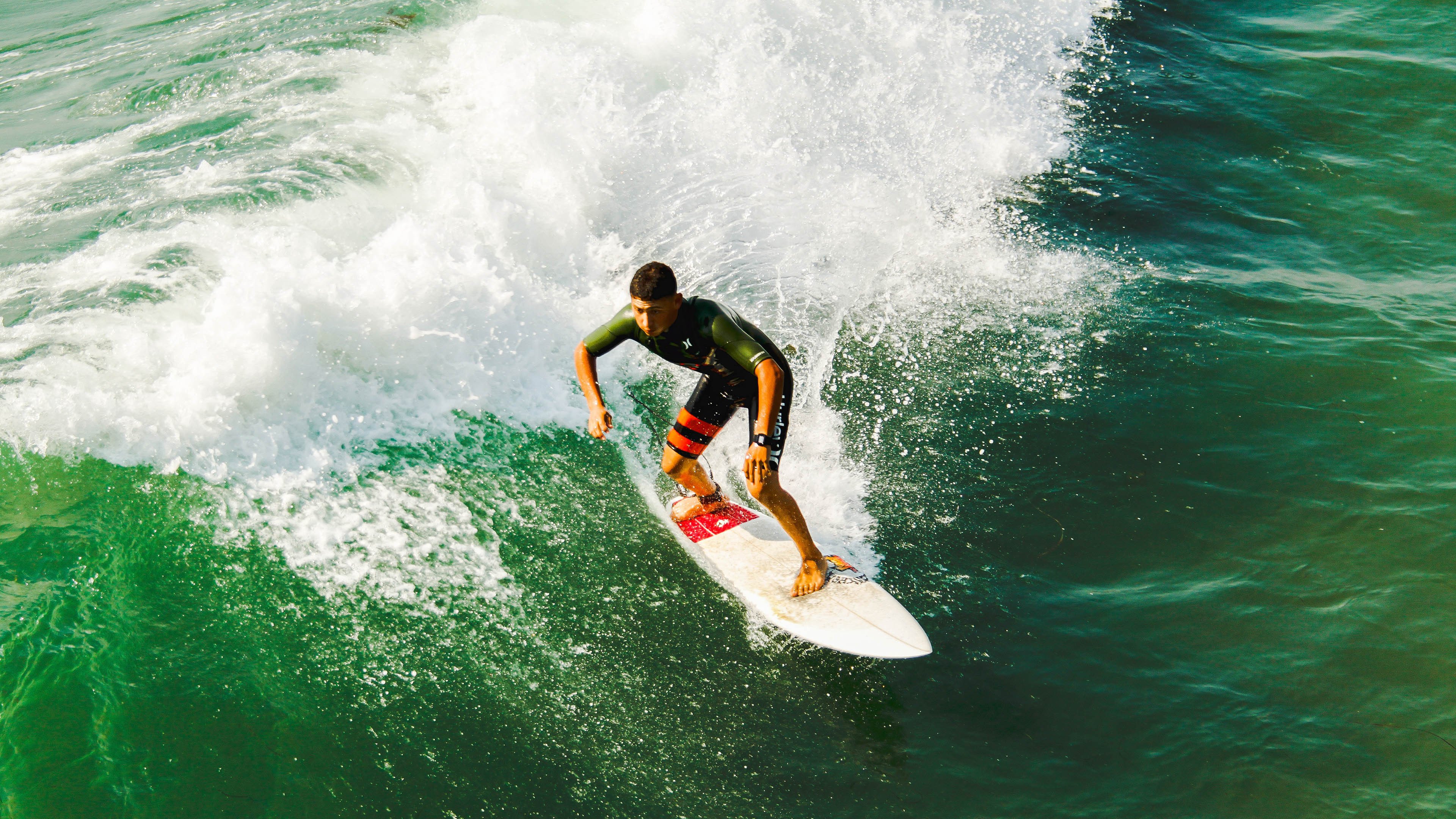自由泳接力中立代表队A团队默契十足，自由泳接力赛队员排序